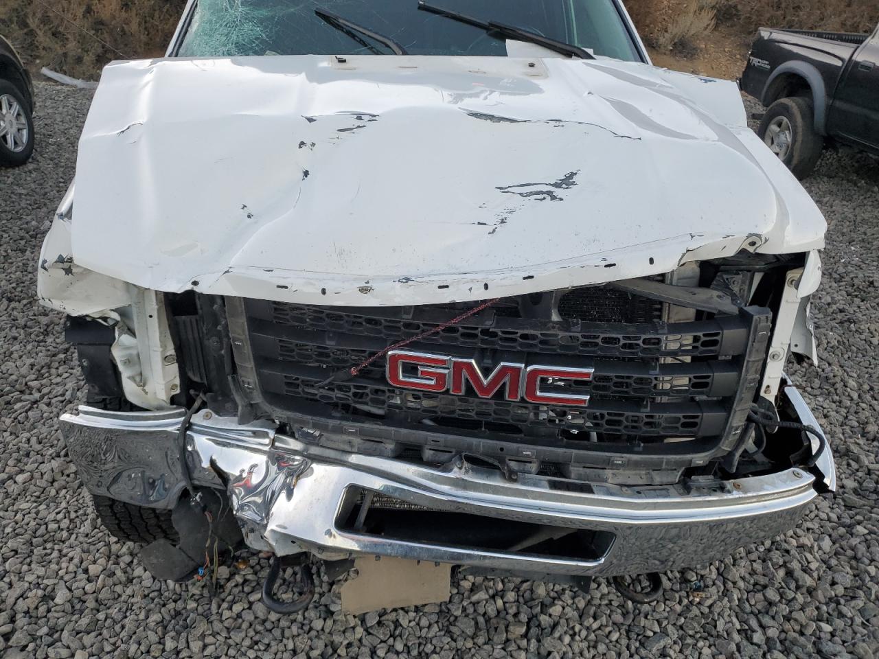 2012 GMC Sierra - Image 11