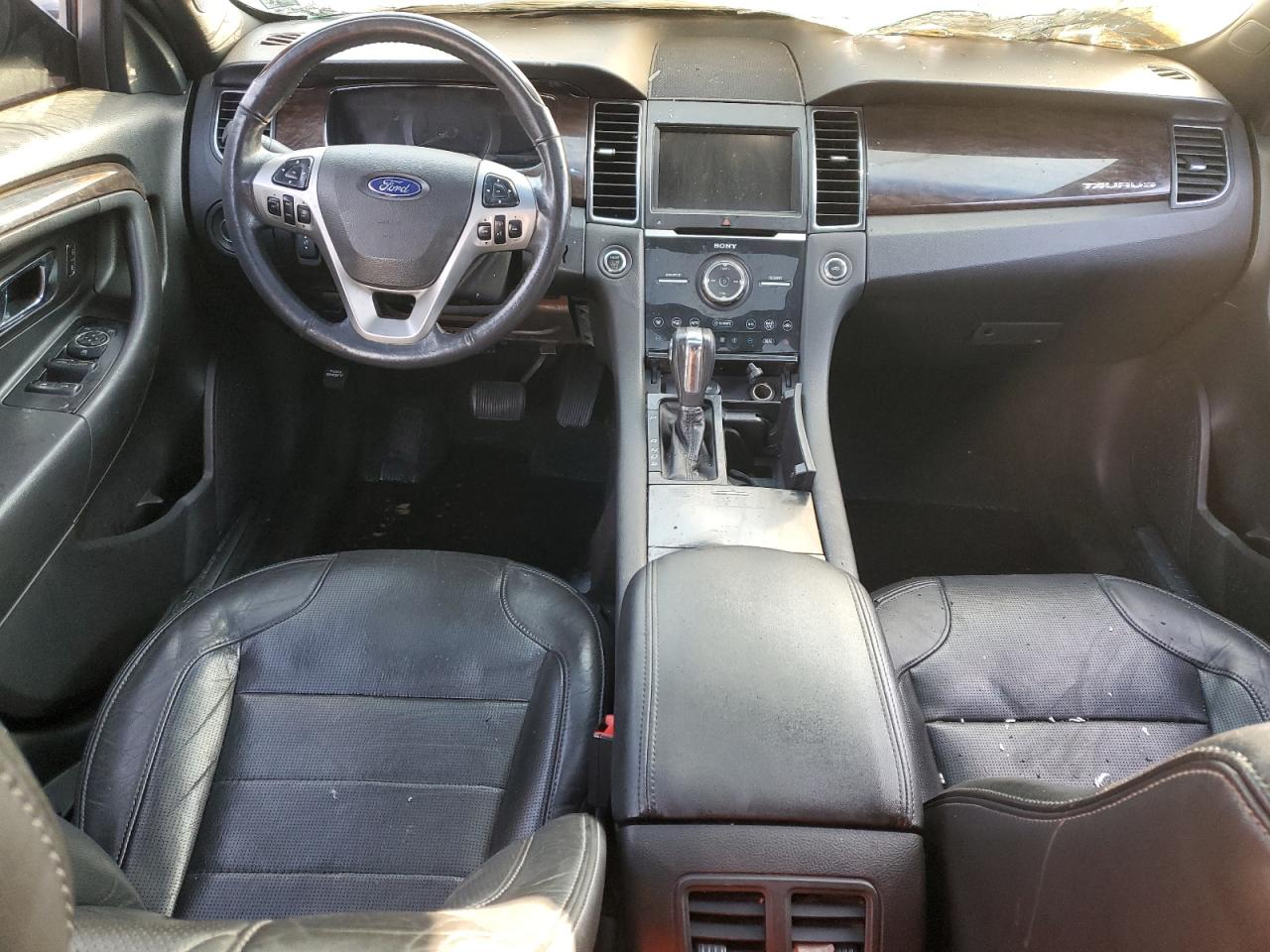 2015 Ford Taurus - Image 8