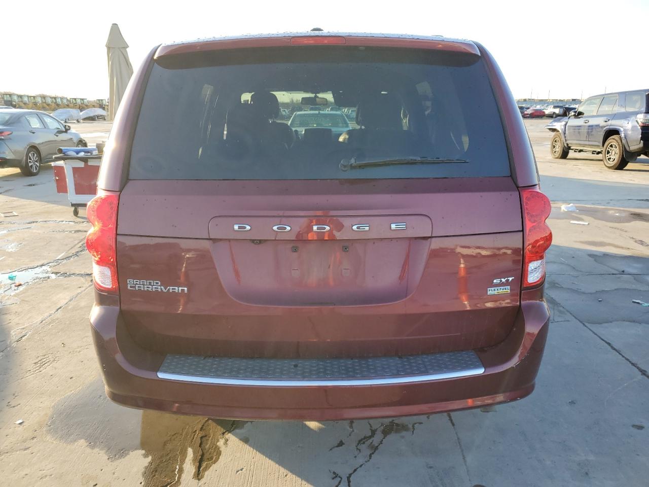 VIN 2C4RDGCG1HR814270 2017 DODGE CARAVAN no.6