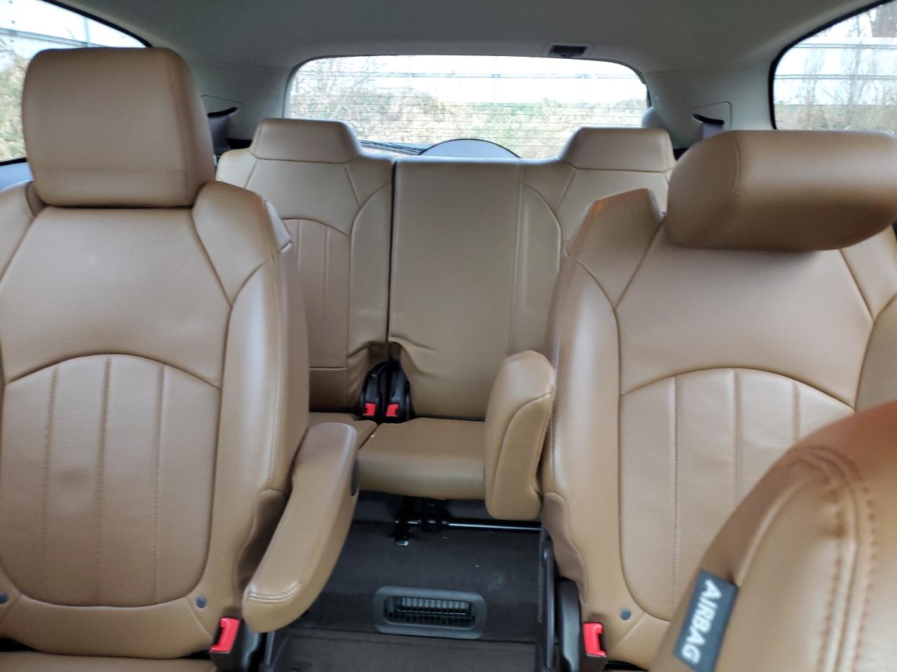 2017 Buick Enclave - Image 10
