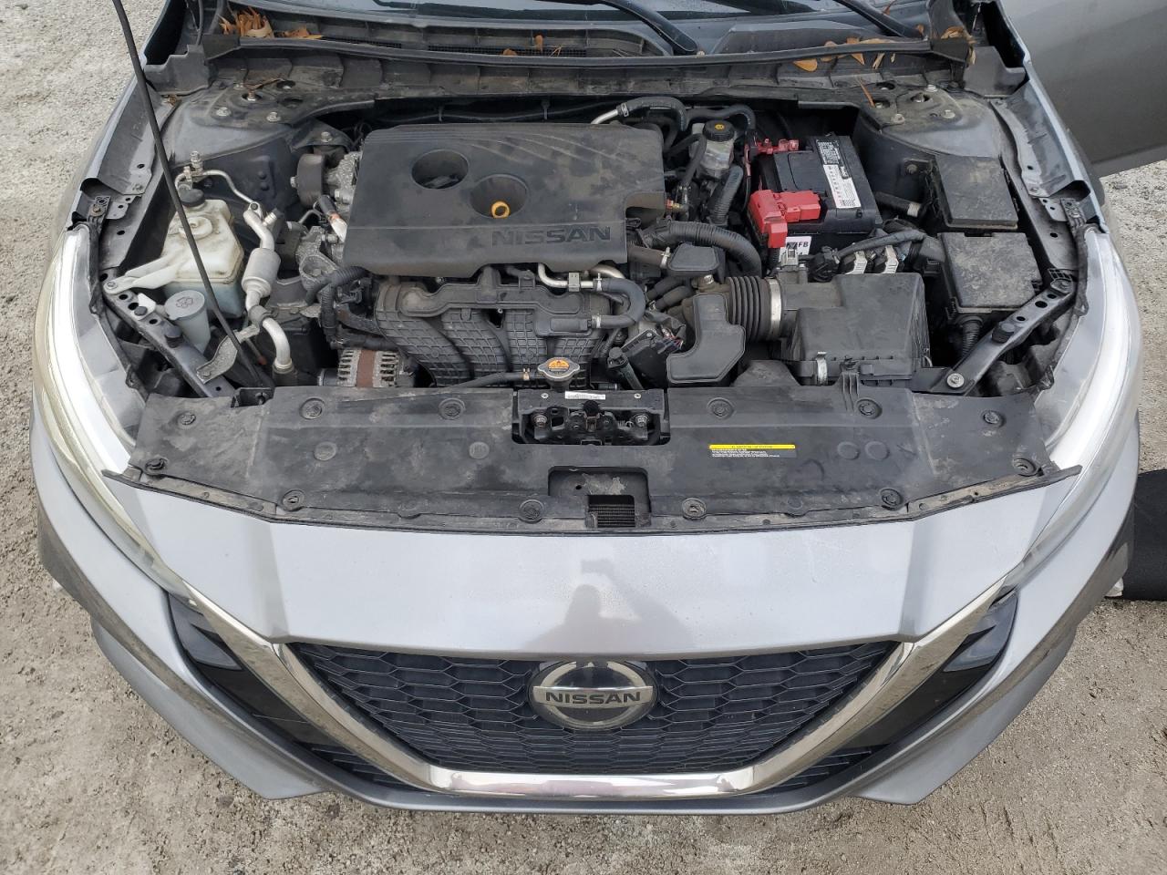 2020 Nissan Altima - Image 11