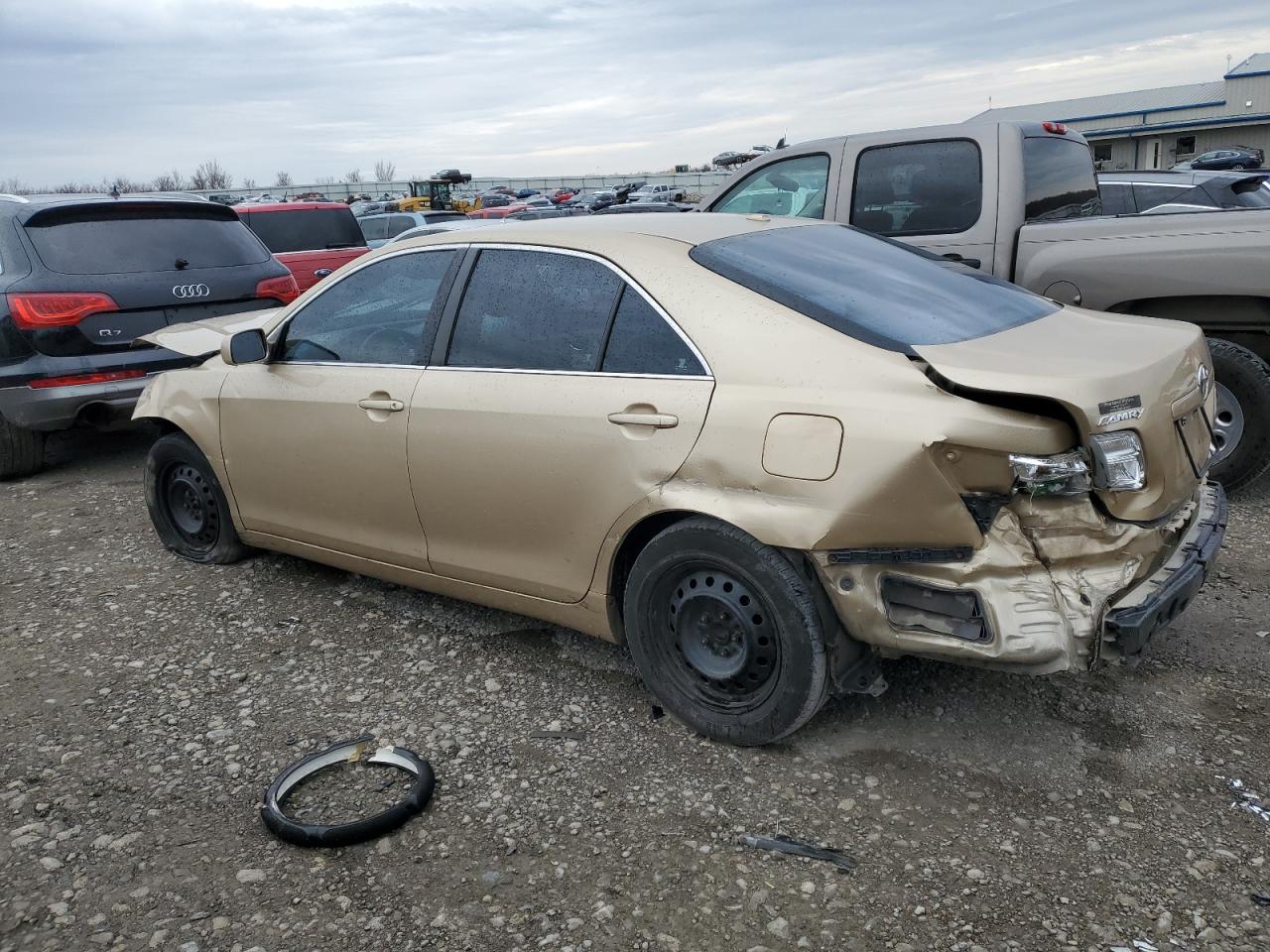 2011 Toyota Camry - Image 2