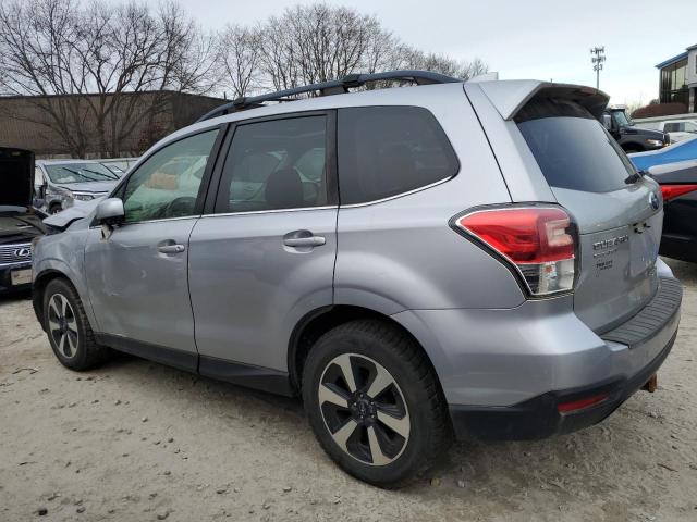  SUBARU FORESTER 2017 Сріблястий