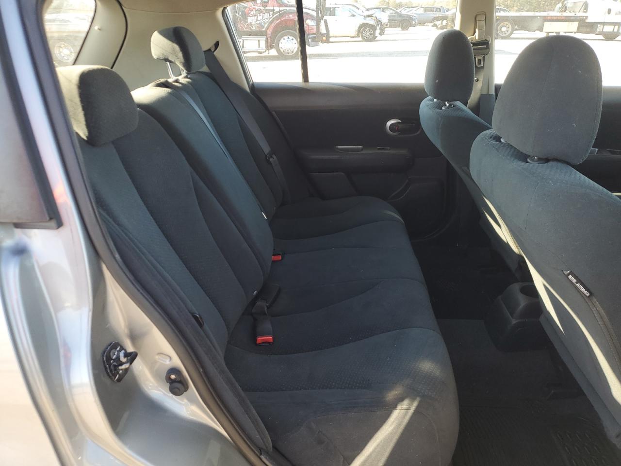 2010 Nissan Versa - Image 10