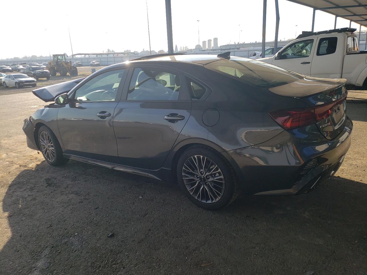 VIN 3KPF54AD3PE633677 2023 KIA FORTE no.2