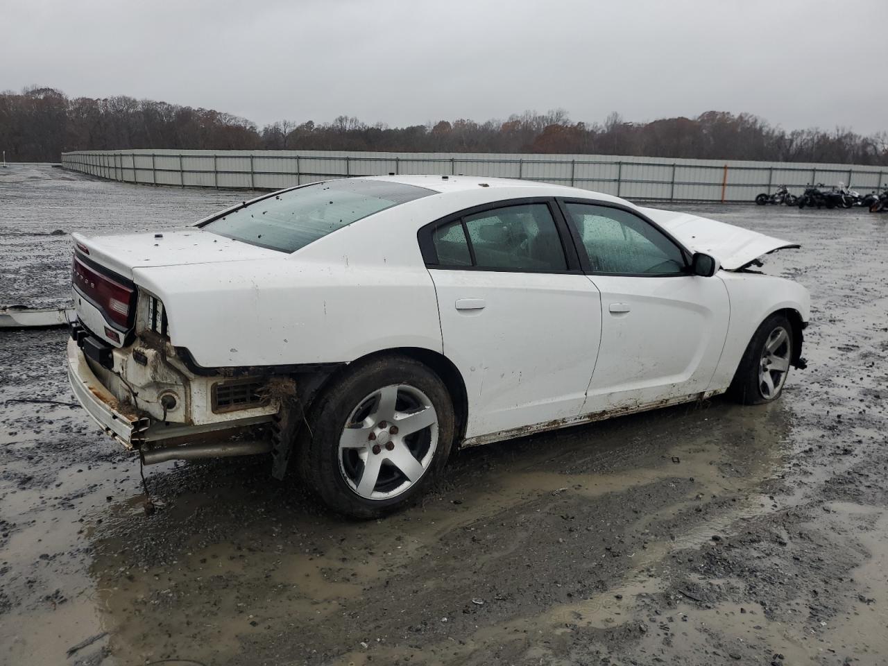 VIN 2C3CDXAT2DH721090 2013 DODGE CHARGER no.3