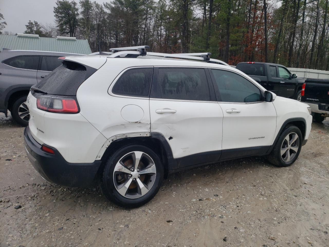 2019 Jeep Grand Cherokee - Image 3