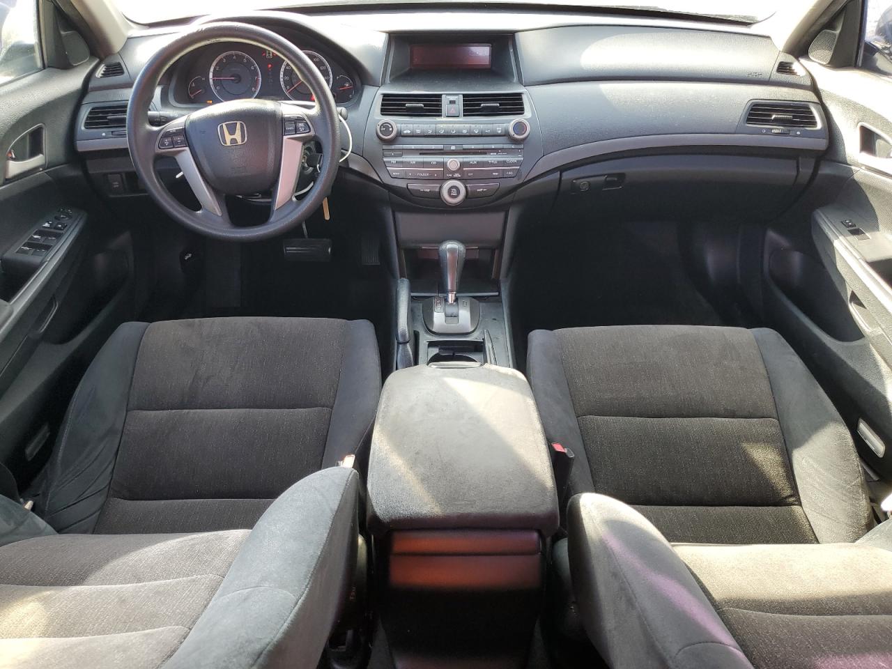 2009 Honda Accord - Image 8