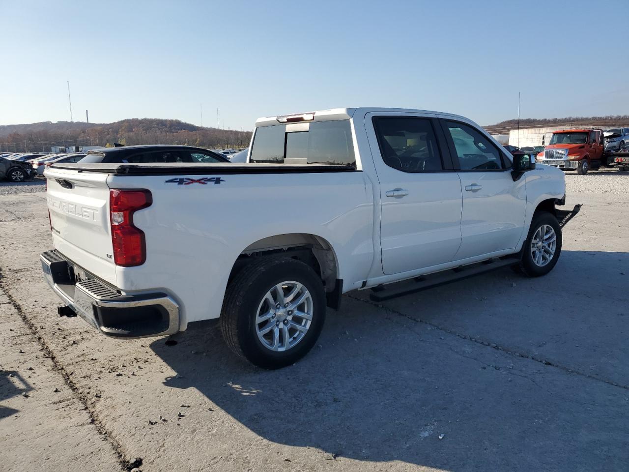 2020 Chevrolet Silverado - Image 3