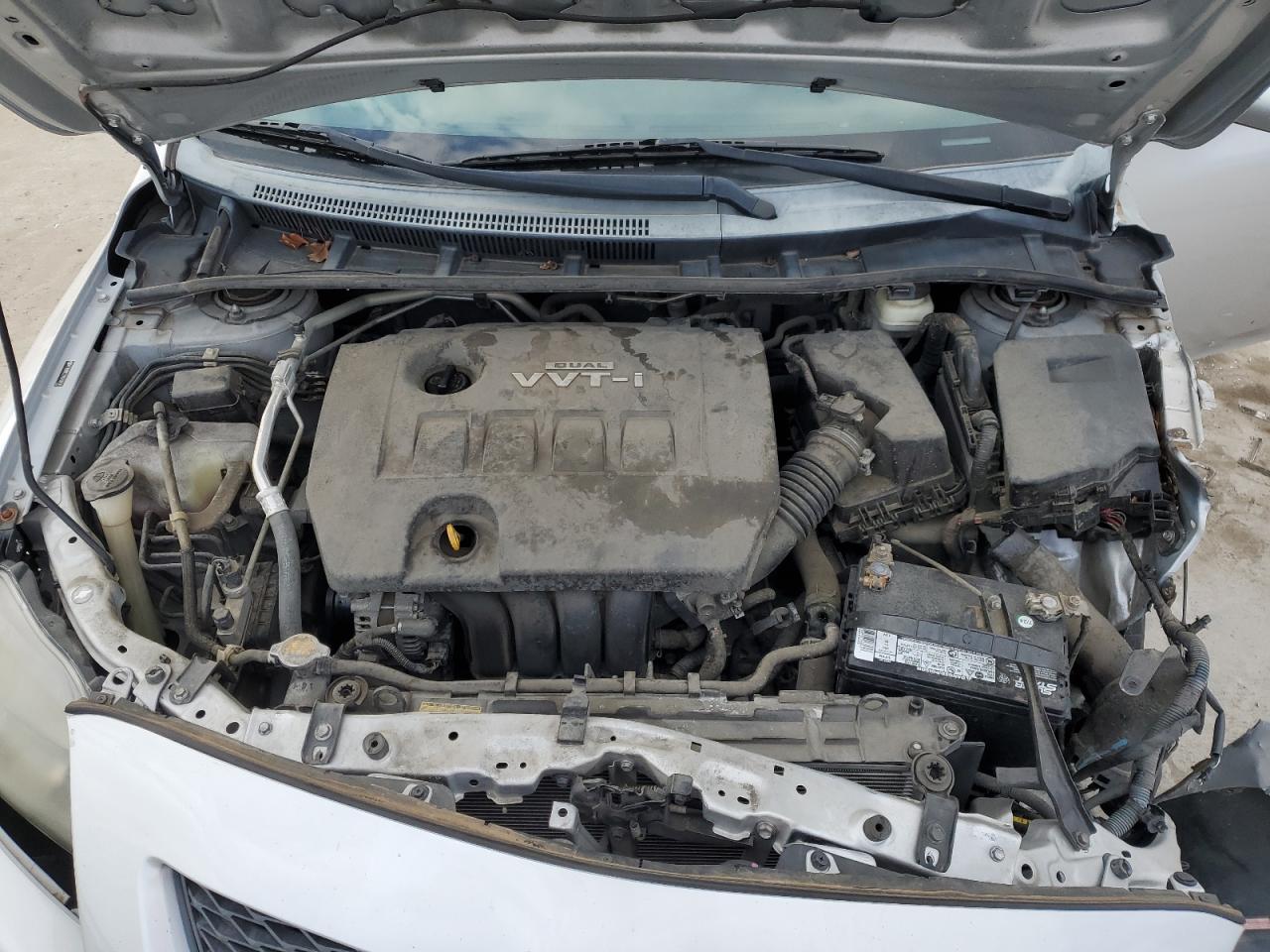 2010 Toyota Corolla - Image 11
