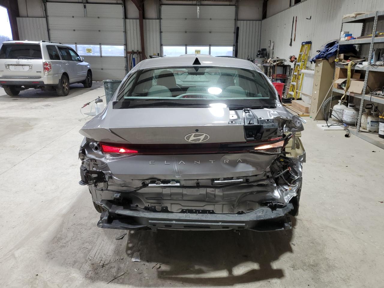 2024 Hyundai Elantra - Image 6