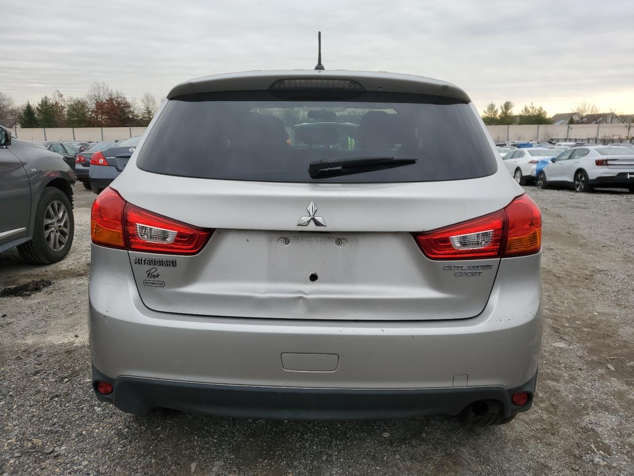 VIN 4A4AP3AU5EE010626 2014 MITSUBISHI OUTLANDER no.6