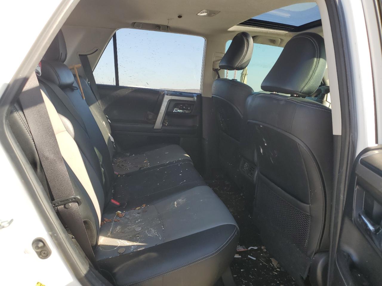 2016 Toyota 4Runner - Image 11