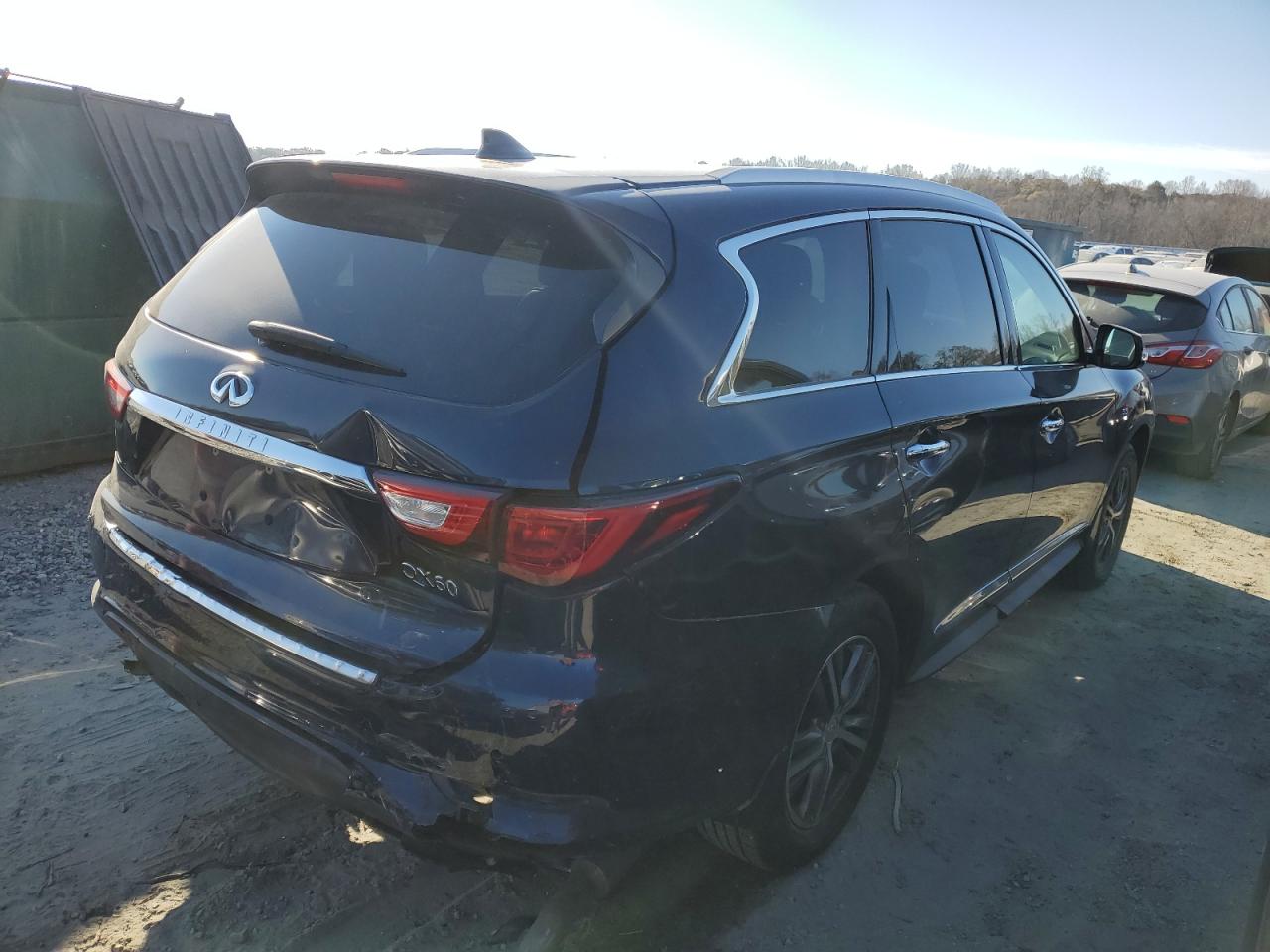 2016 Infiniti QX60 - Image 3