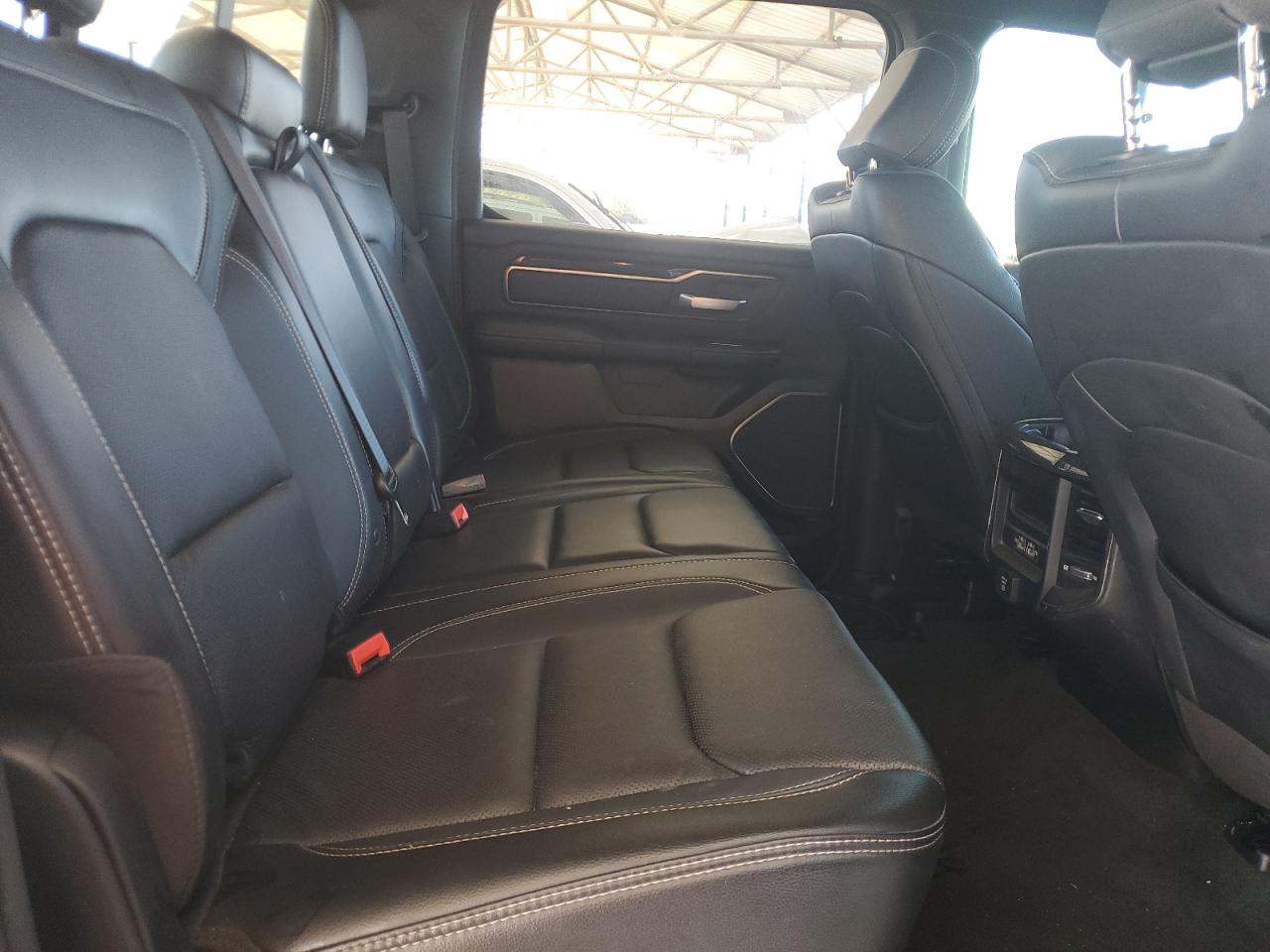 2021 RAM 1500 - Image 11