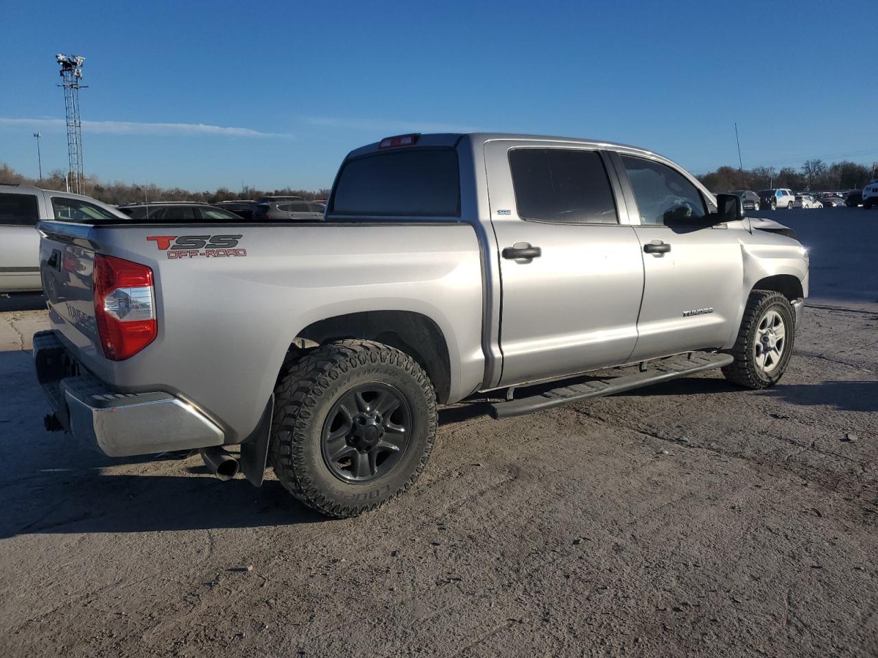 VIN 5TFEM5F10FX091861 2015 TOYOTA TUNDRA no.3