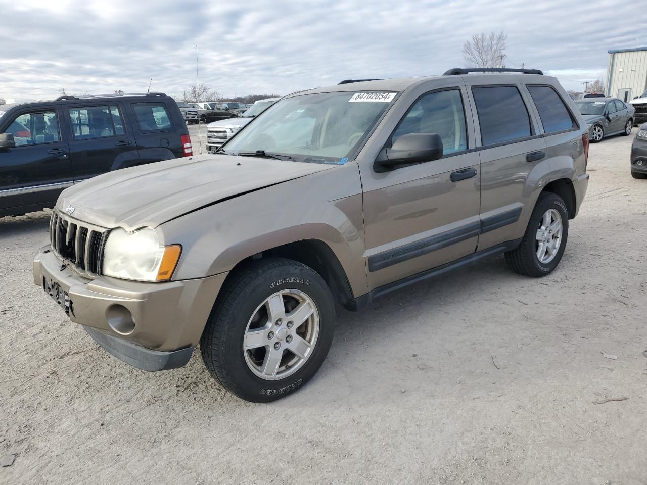2005 Jeep Grand Cherokee Laredo de vânzare în Kansas City, KS - All Over
