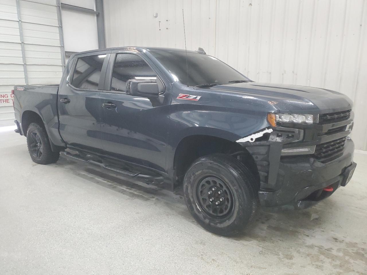 2019 Chevrolet Silverado - Image 4