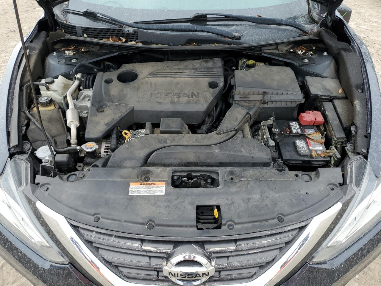2017 Nissan Altima - Image 11
