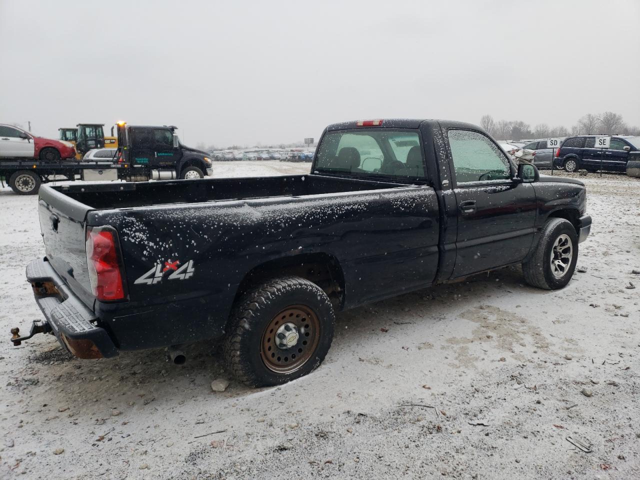 2005 Chevrolet Silverado - Image 3