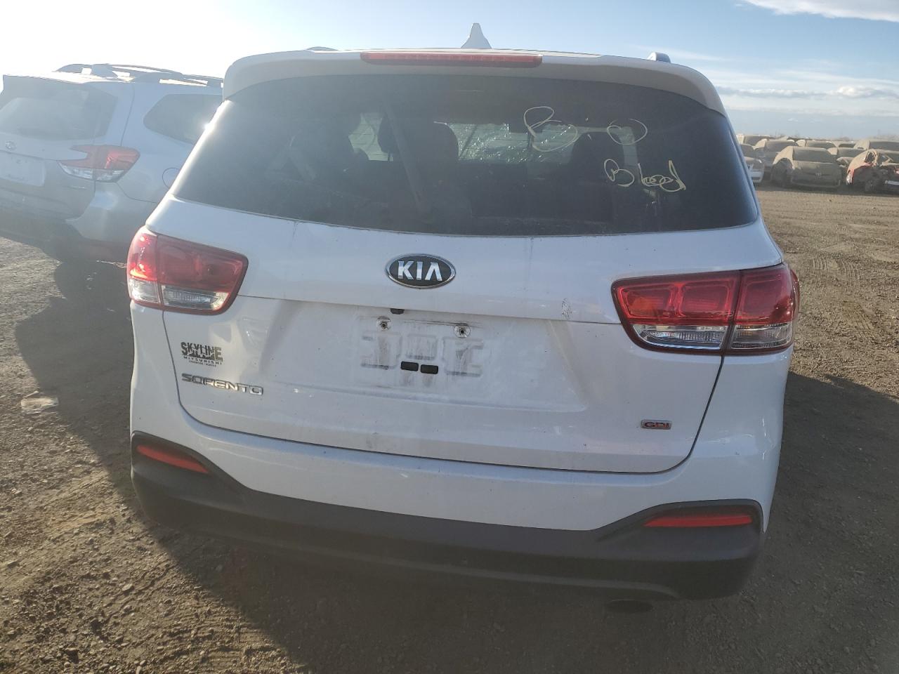 2018 Kia Sorento Lx VIN: 5XYPG4A38JG358131 Lot: 85129184