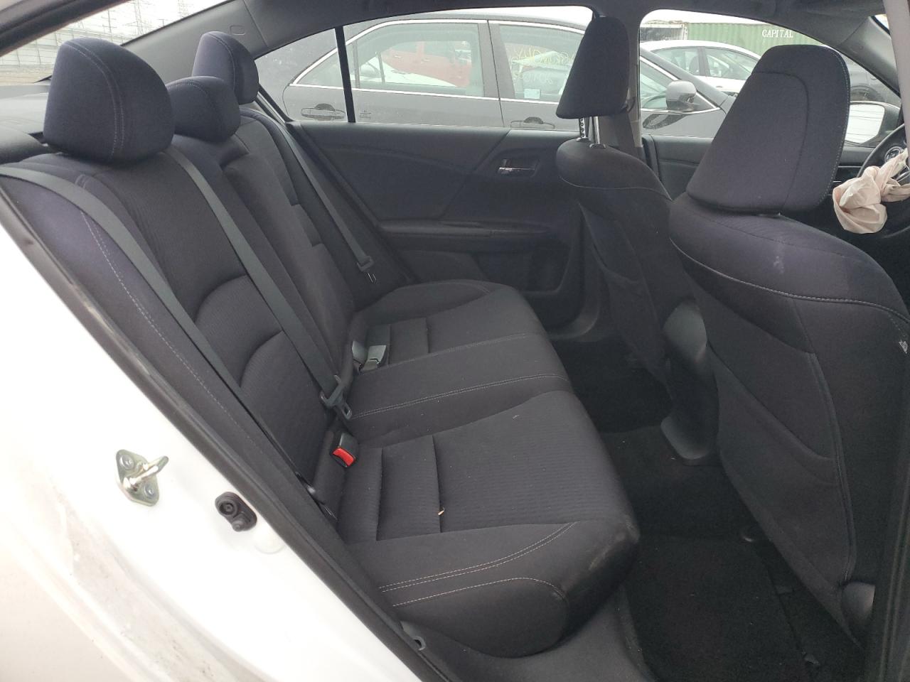 2015 Honda Accord - Image 10