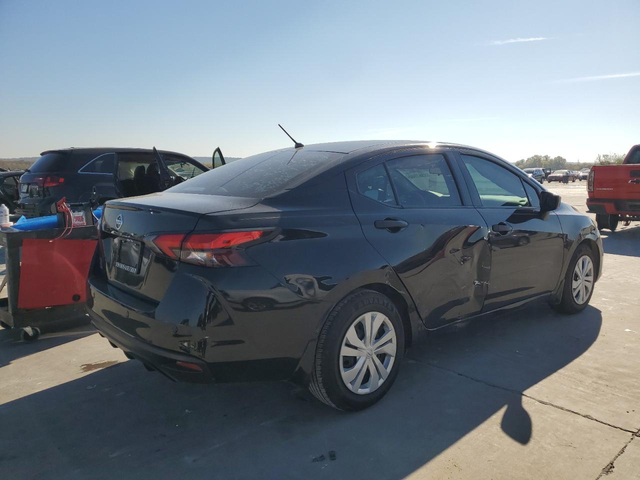 2020 Nissan Versa - Image 3