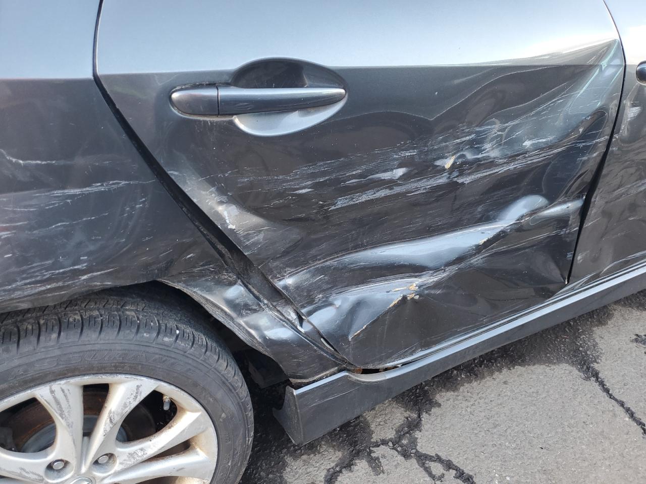 2010 Mazda 3 S VIN: JM1BL1H69A1113326 Lot: 86258824