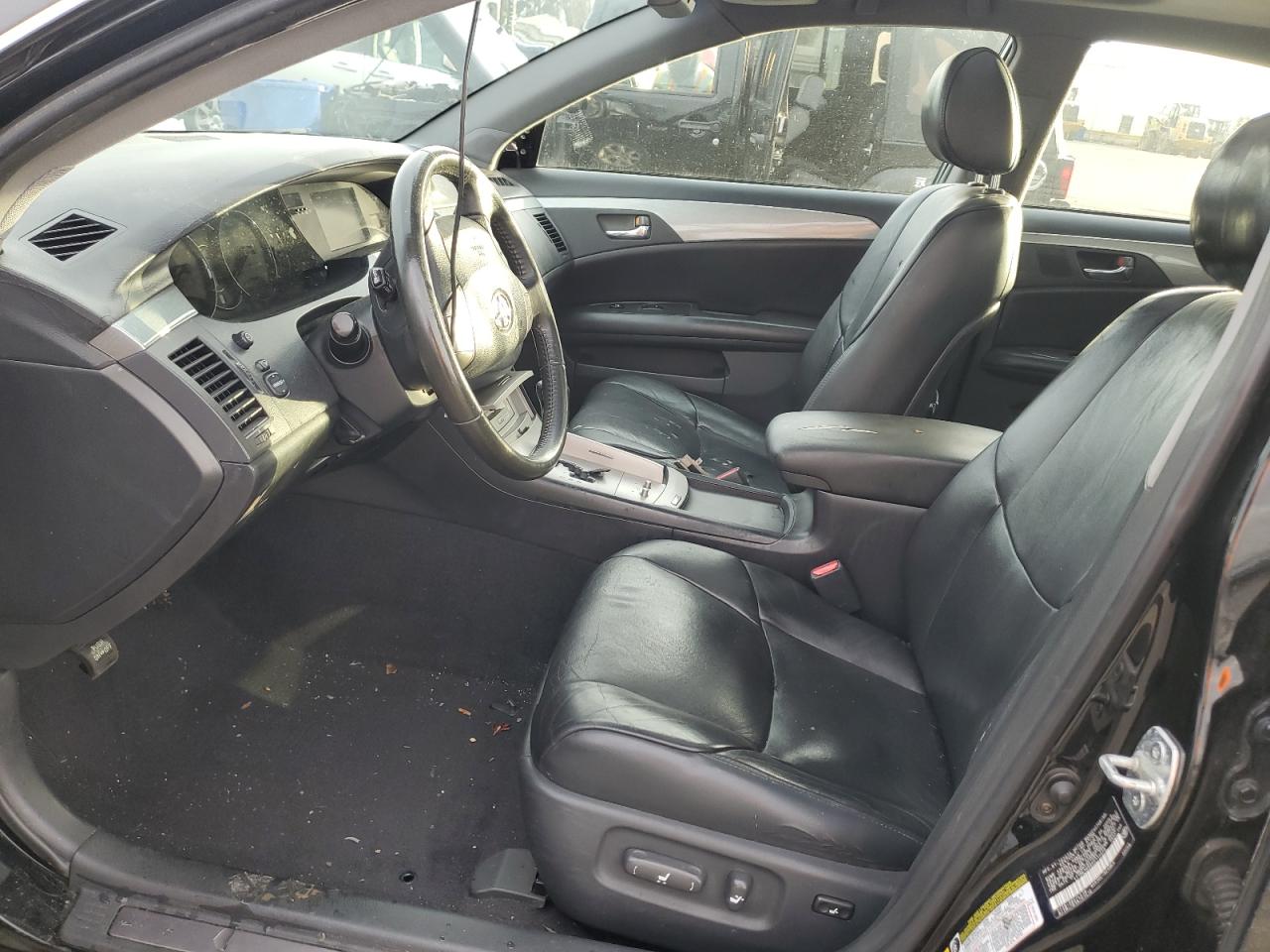 2006 Toyota Avalon - Image 7