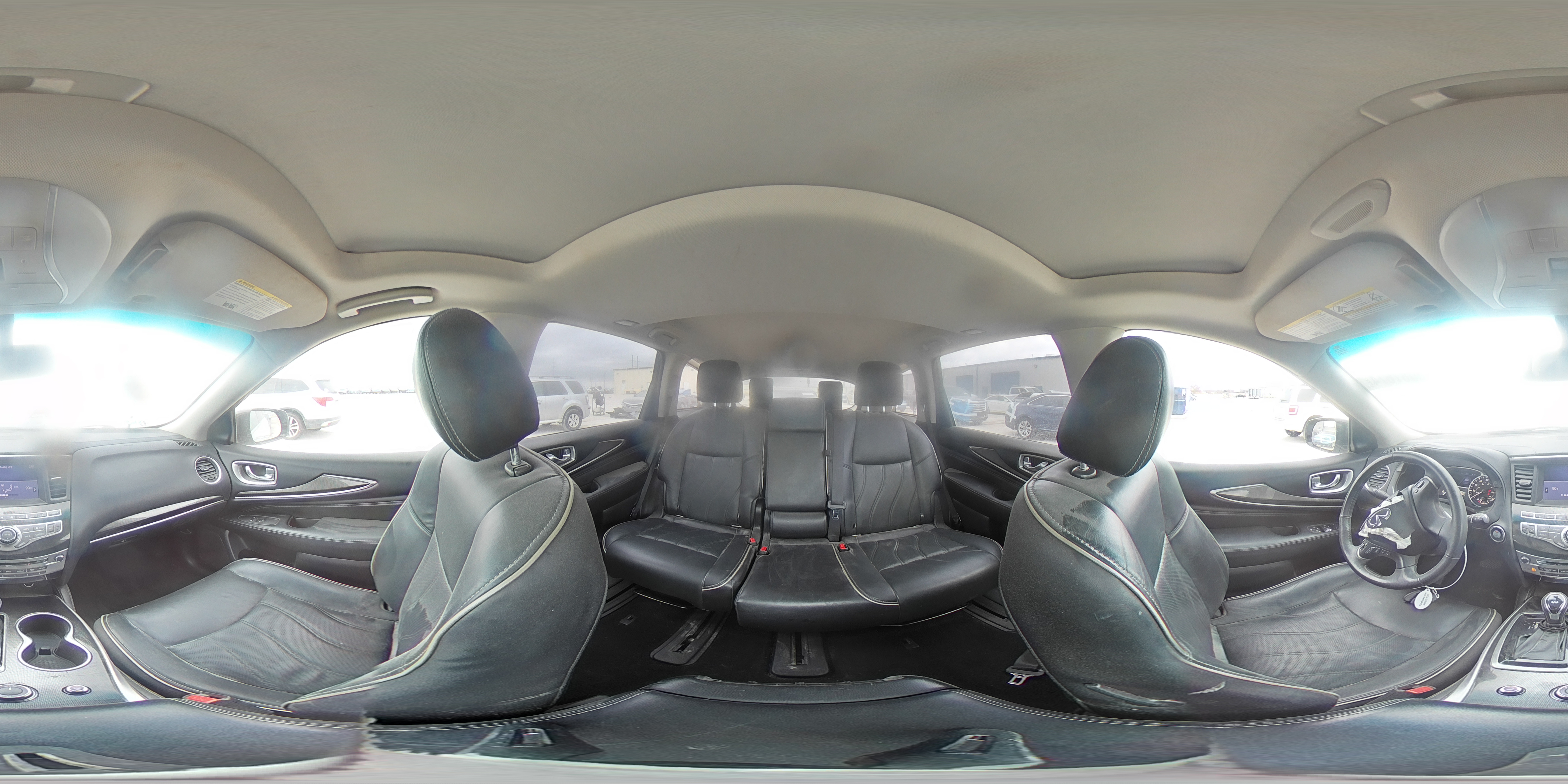 2018 Infiniti QX60 - Image 16