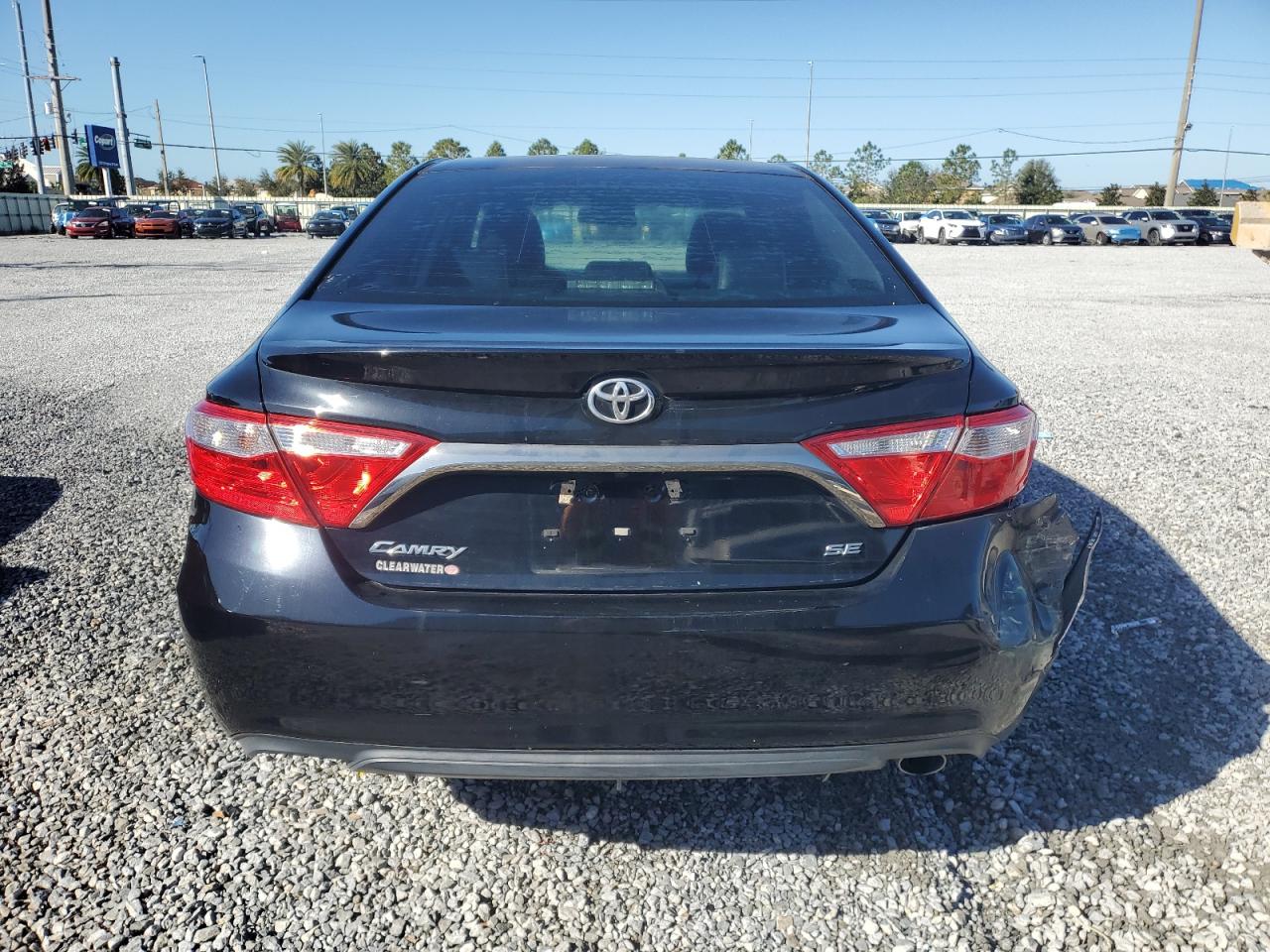 VIN 4T1BF1FK9HU767187 2017 TOYOTA CAMRY no.6