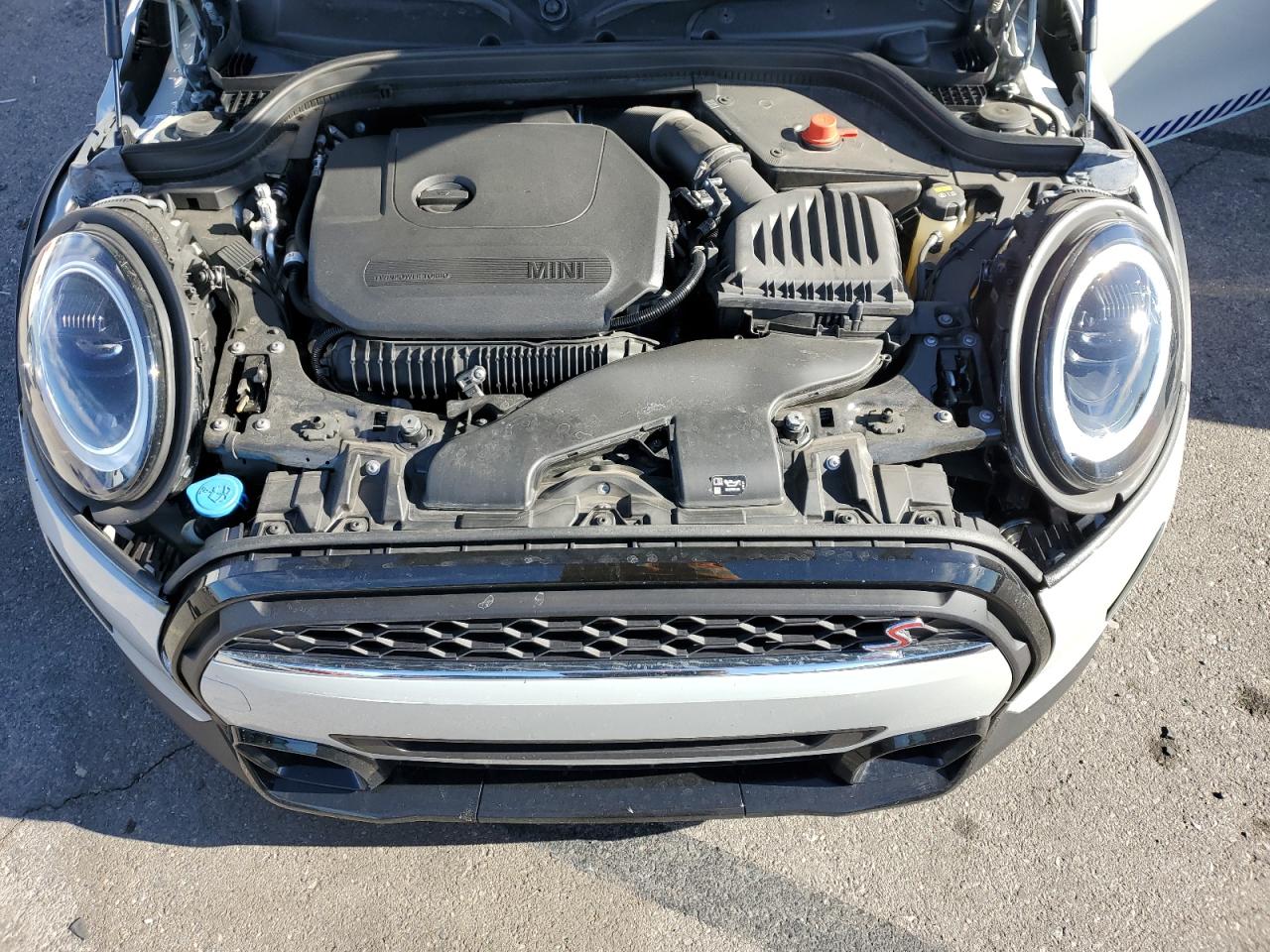 2022 MINI Cooper - Image 11