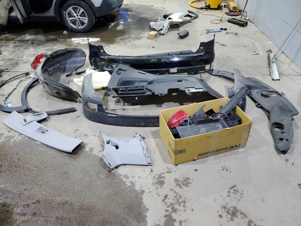 2021 Honda Pilot - Image 13