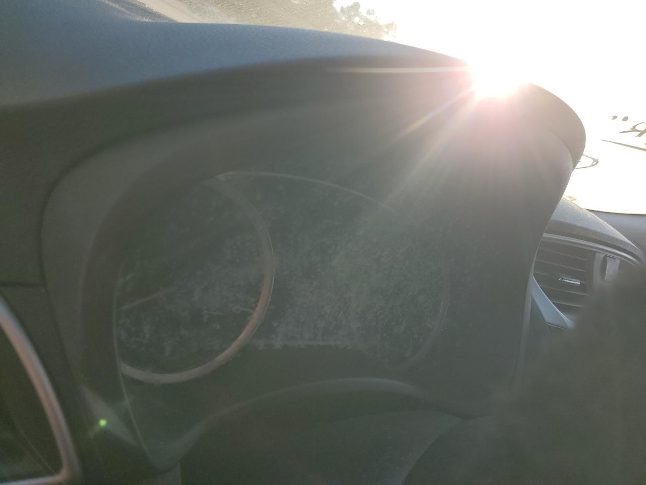 2016 Nissan Sentra - Image 9