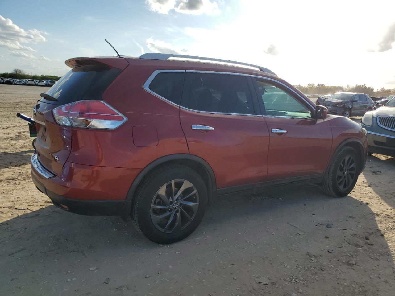 2016 Nissan Rogue S VIN: 5N1AT2MT5GC735525 Lot: 85245454