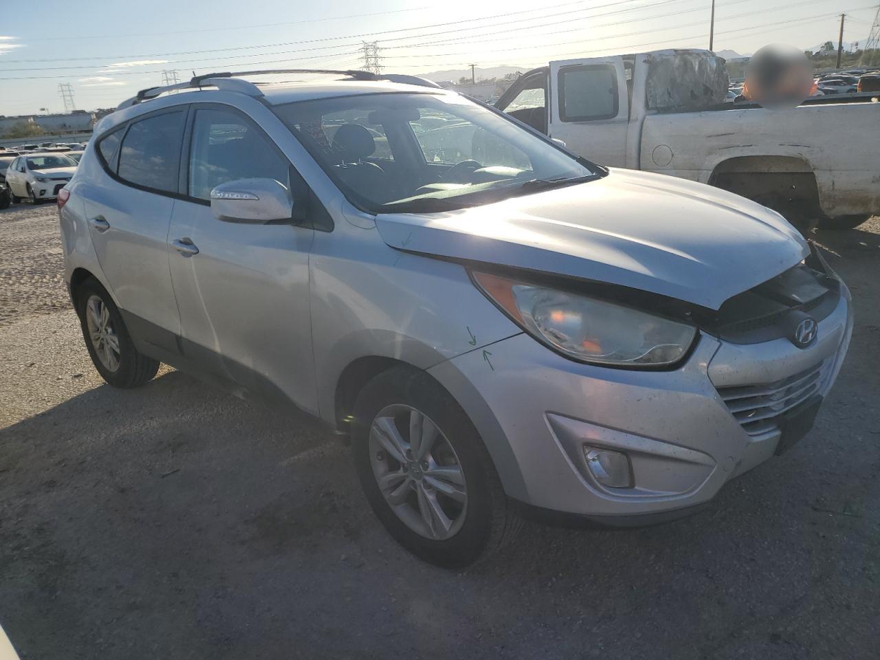 VIN KM8JU3AC8DU632371 2013 HYUNDAI TUCSON no.4