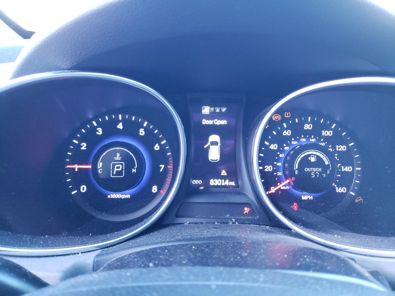 2015 Hyundai Santa Fe - Image 9