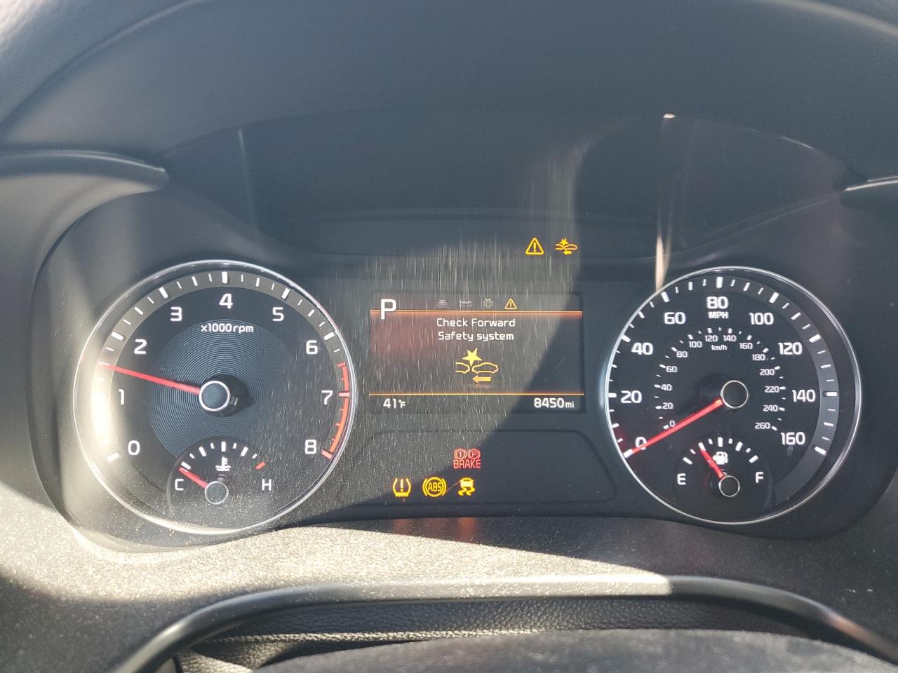 2024 Kia Forte - Image 9