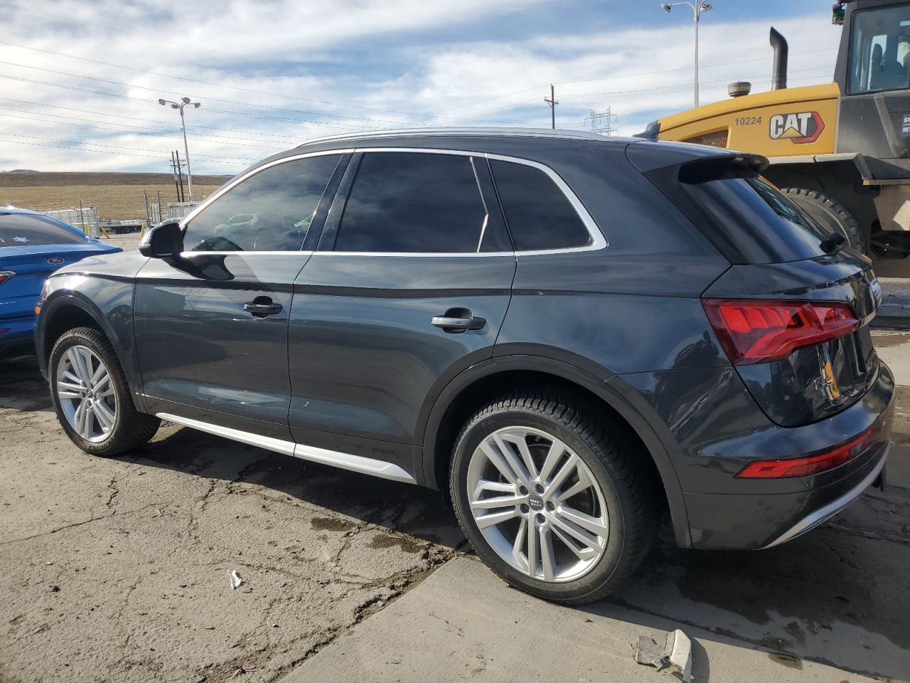 VIN WA1BNAFY4J2218813 2018 AUDI Q5 no.2