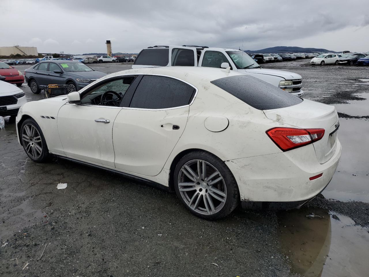 2015 Maserati Ghibli - Image 2