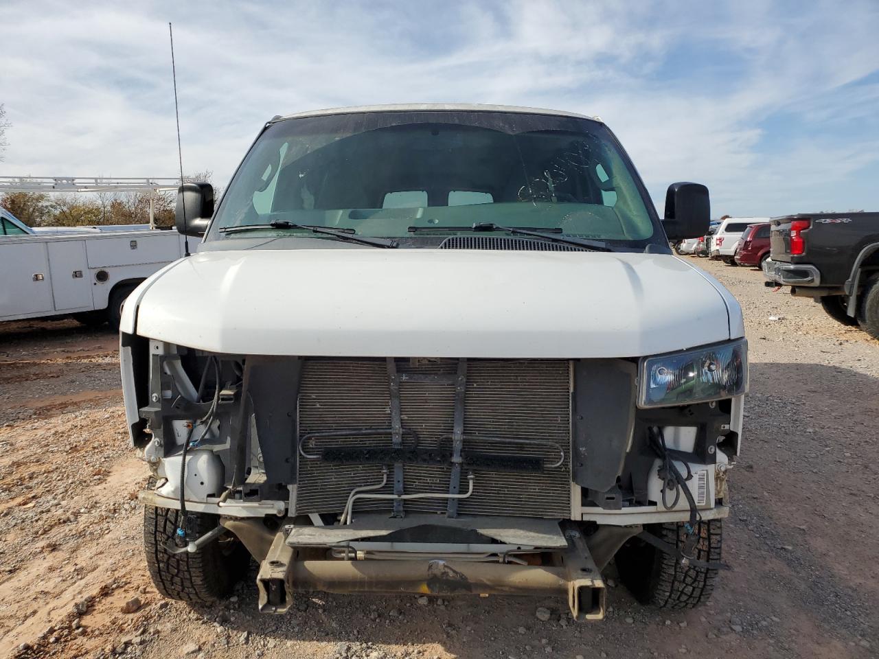 VIN 1GAZGPFG6G1264661 2016 CHEVROLET EXPRESS no.5