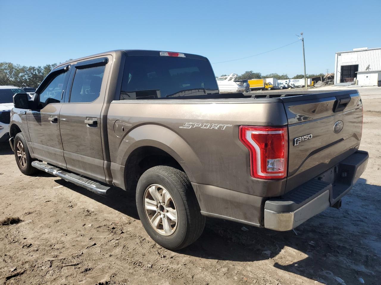 VIN 1FTEW1C82GFC88381 2016 FORD F-150 no.2