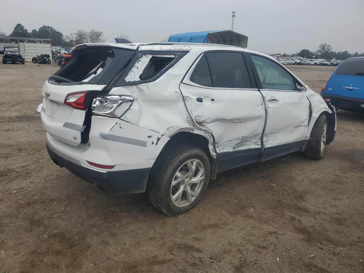 2020 Chevrolet Equinox - Image 3