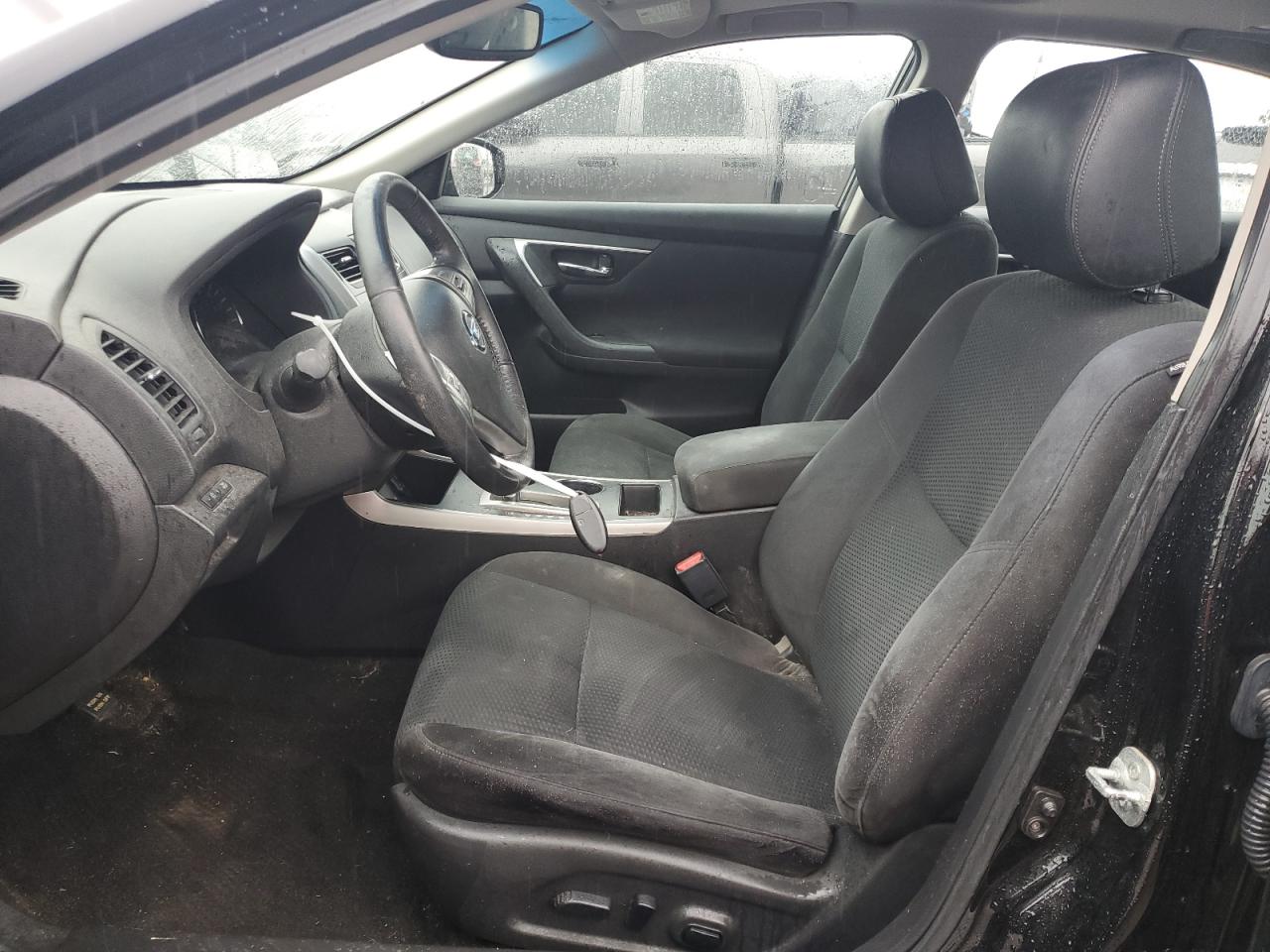2015 Nissan Altima - Image 7