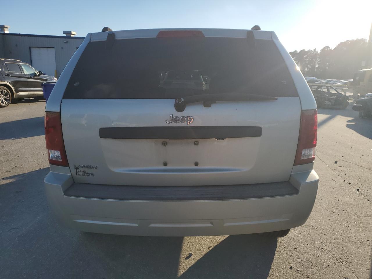 2007 Jeep Grand Cherokee - Image 6