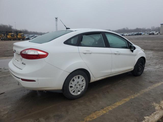  FORD FIESTA 2016 Белы