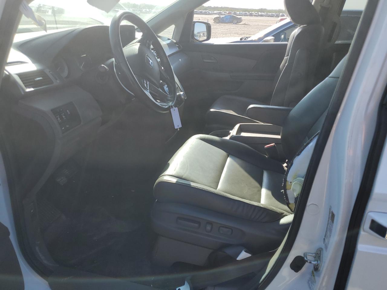 VIN 5FNRL5H93DB077533 2013 HONDA ODYSSEY no.7