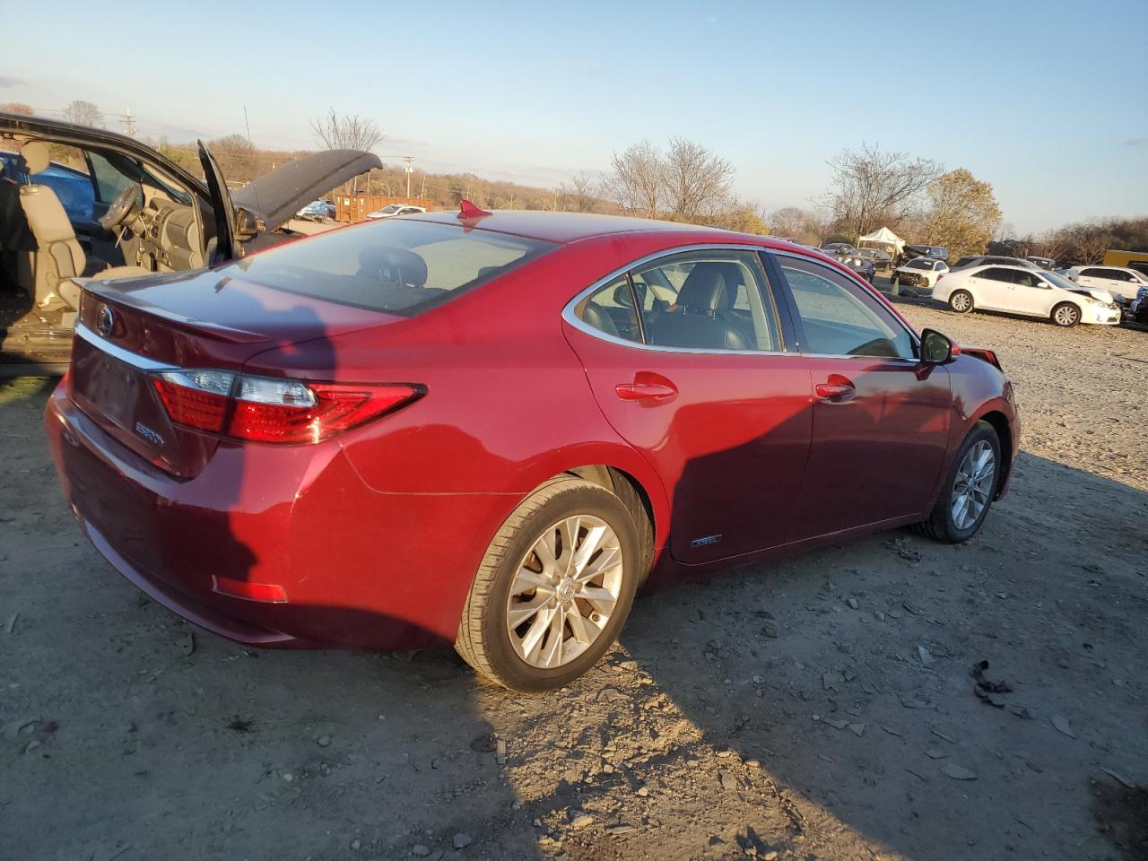 2013 Lexus ES - Image 3