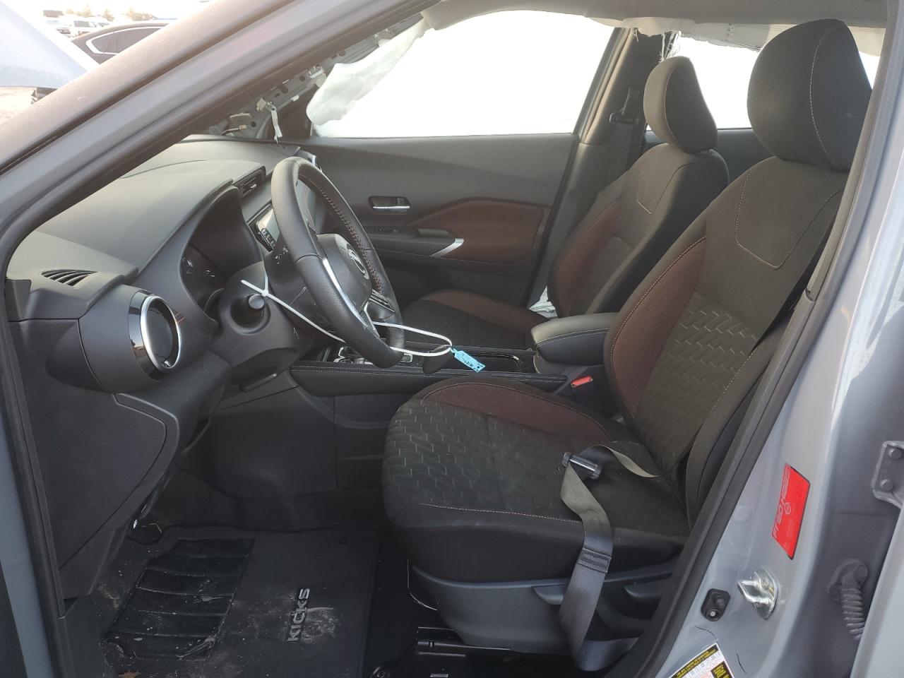 2022 Nissan Kicks - Image 7