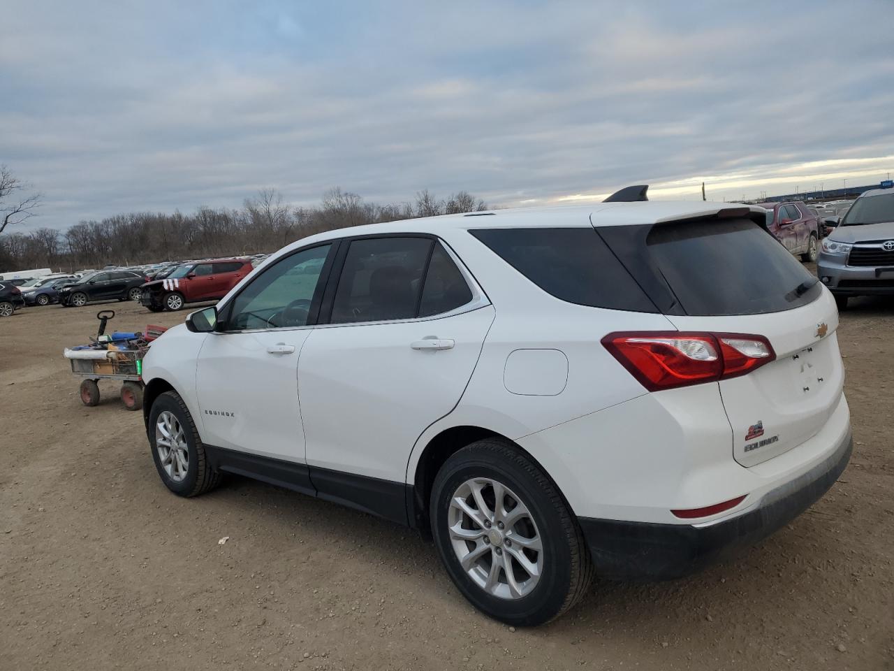 2019 Chevrolet Equinox - Image 2